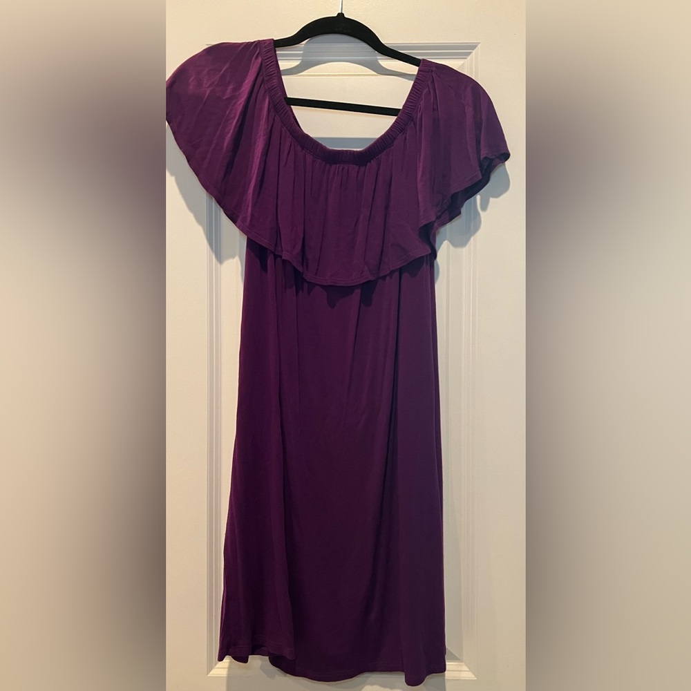 Off the shoulder or on the shoulder